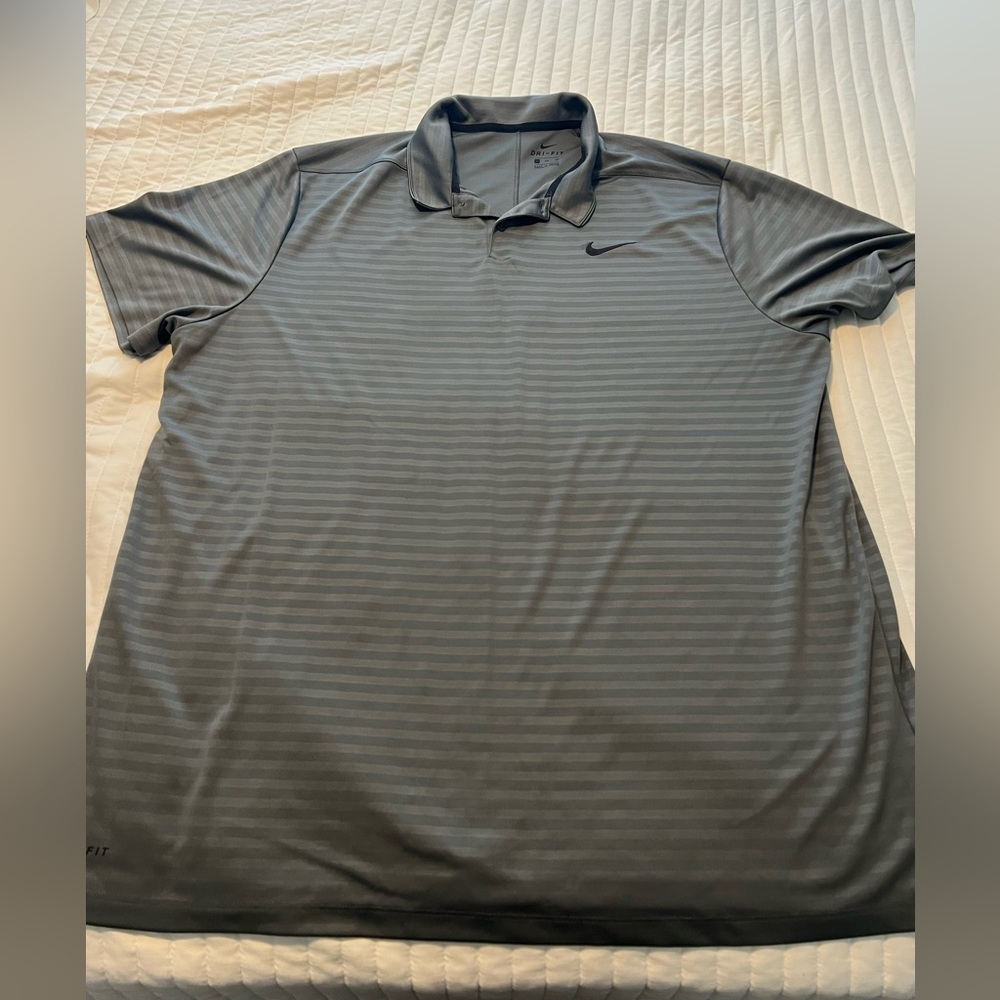 Men’s Nike golf polo